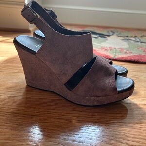 Dark Wedge Sandals